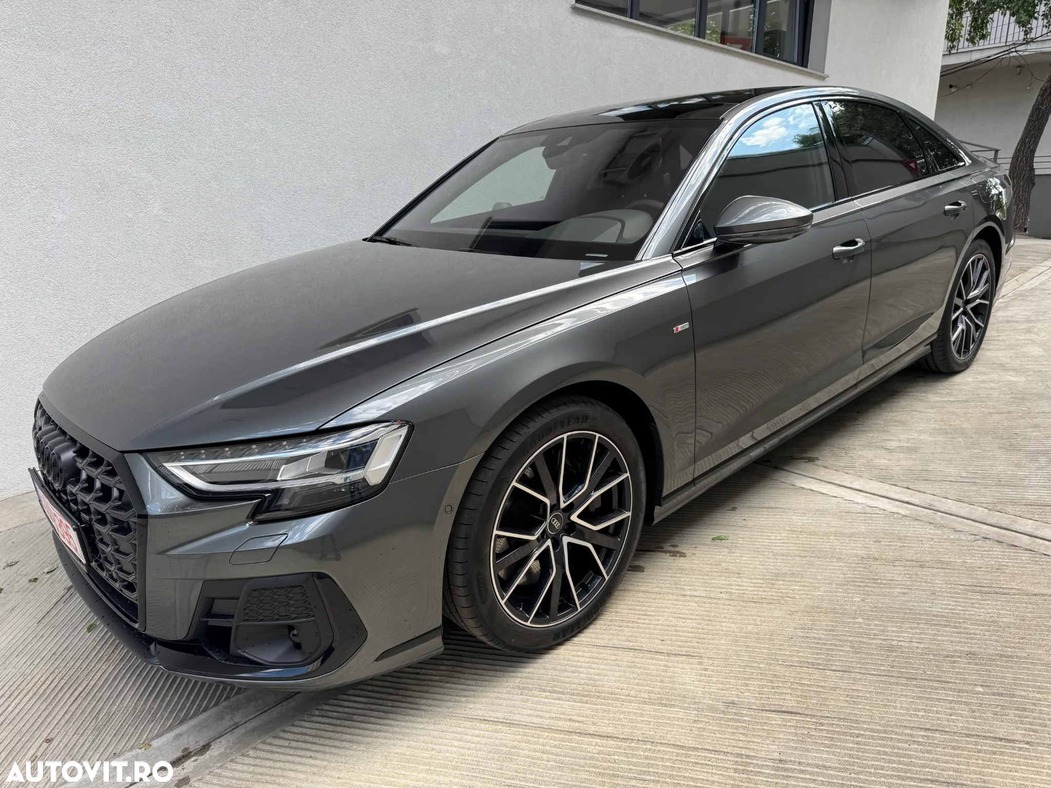 Audi A8 60 TFSI e quattro Tiptronic PHEV - 19