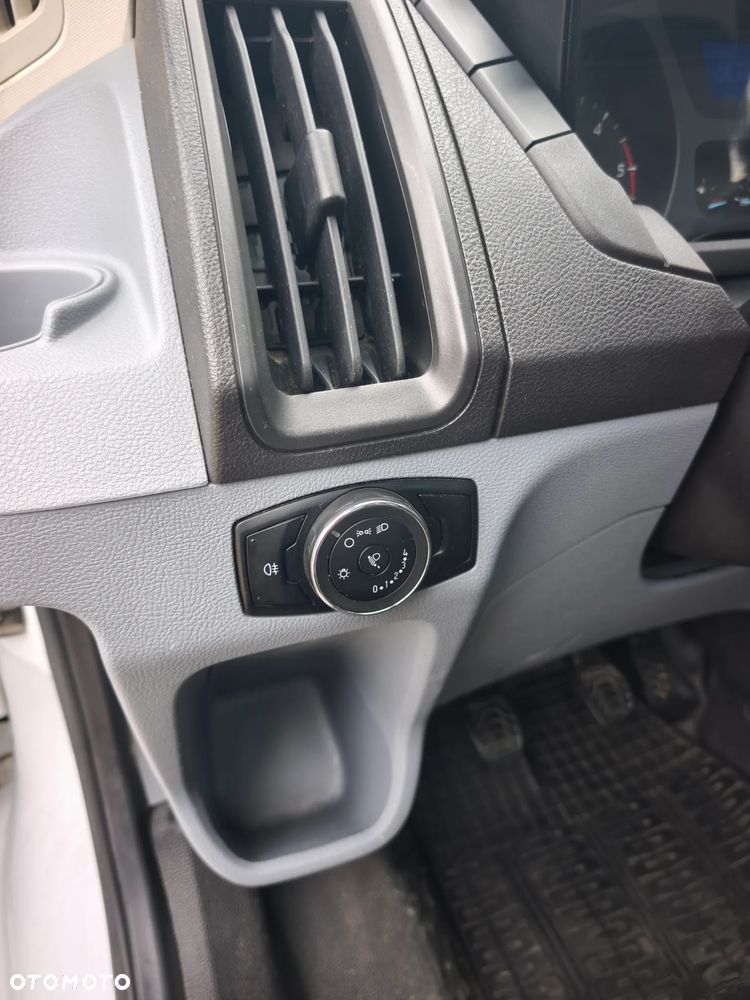 Ford TRANSIT - 22