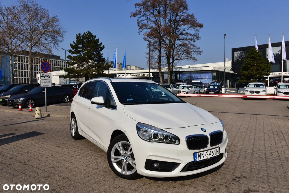 BMW Seria 2 218d - 1