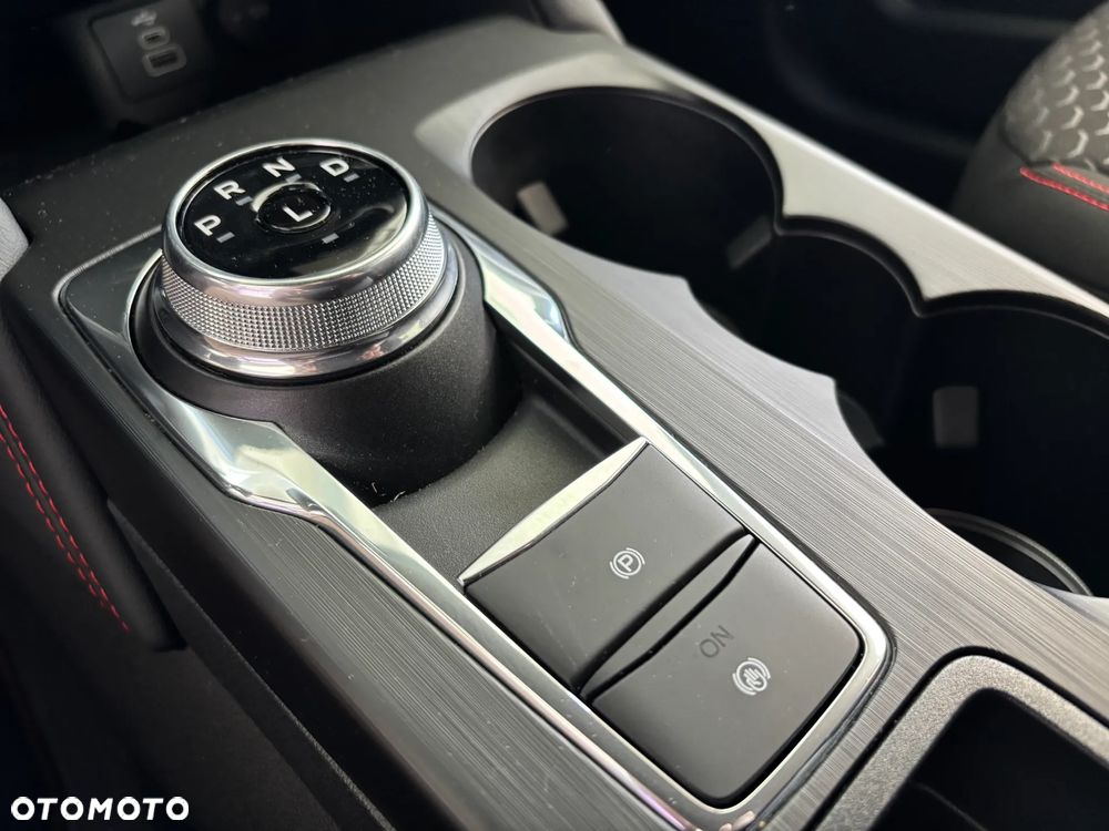 Ford Kuga 1.5 EcoBoost ST-LINE - 15