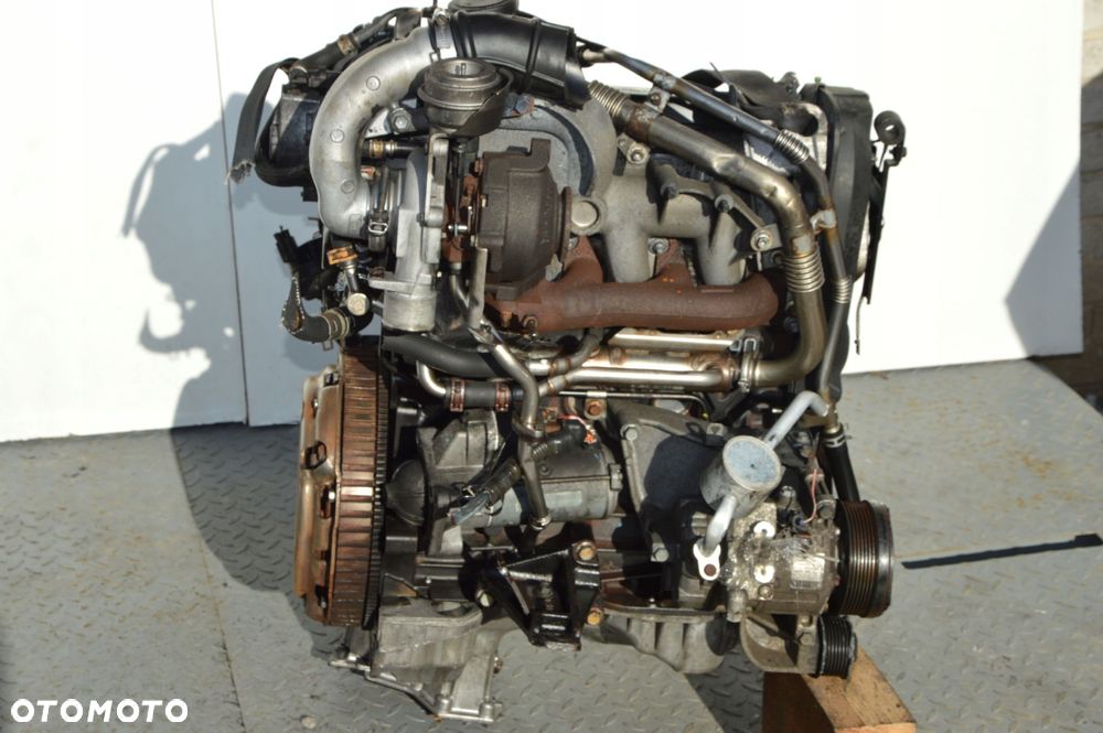 silnik suzuki vitara ii 1.9 ddis f9q kompletny pompa turbina wtrysk - 2