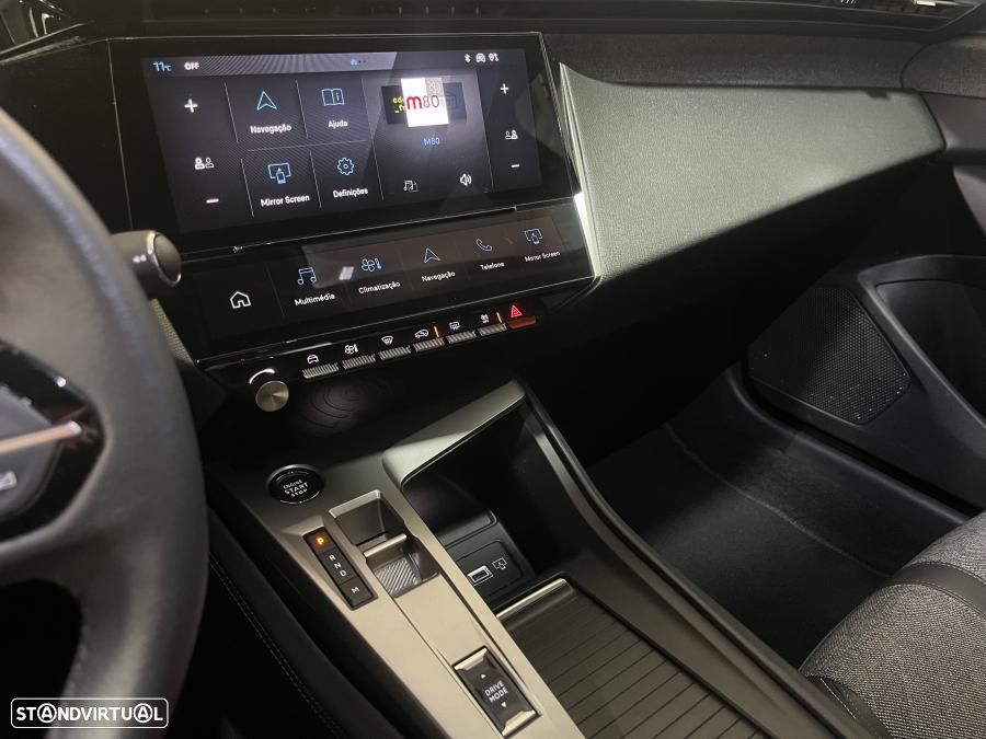 Peugeot 408 1.2 PureTech Allure Pack EAT8 - 13