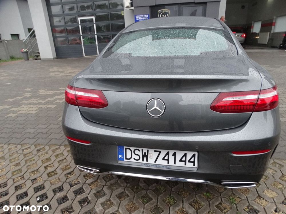 Mercedes-Benz Klasa E 200 9G-TRONIC AMG Line - 5