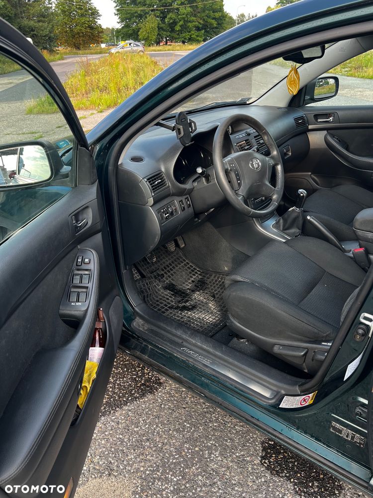 Toyota Avensis 2.0 D-4D Sol - 7