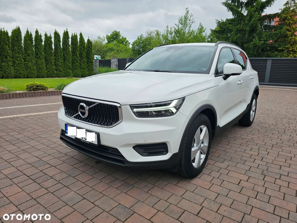 Volvo XC 40 T3 Momentum - 23