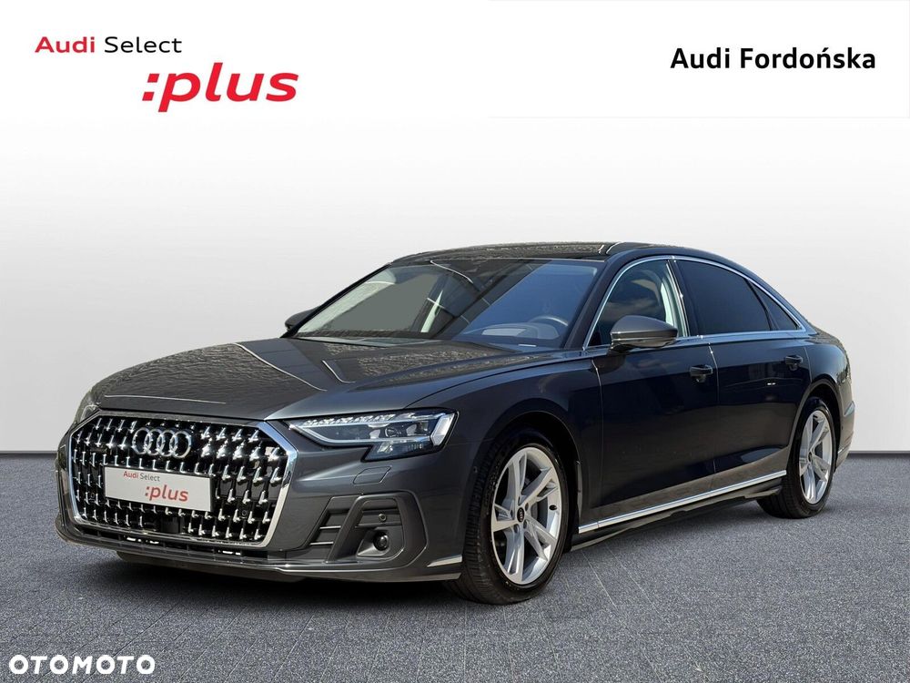 Audi A8 - 1