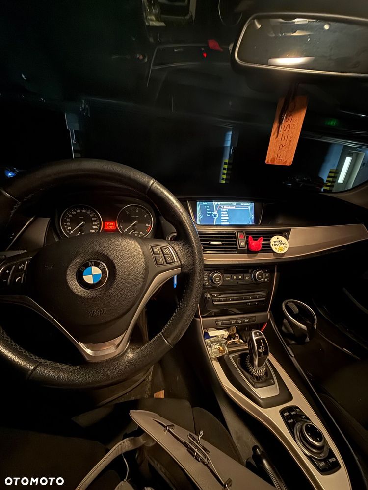 BMW X1 xDrive18d - 18