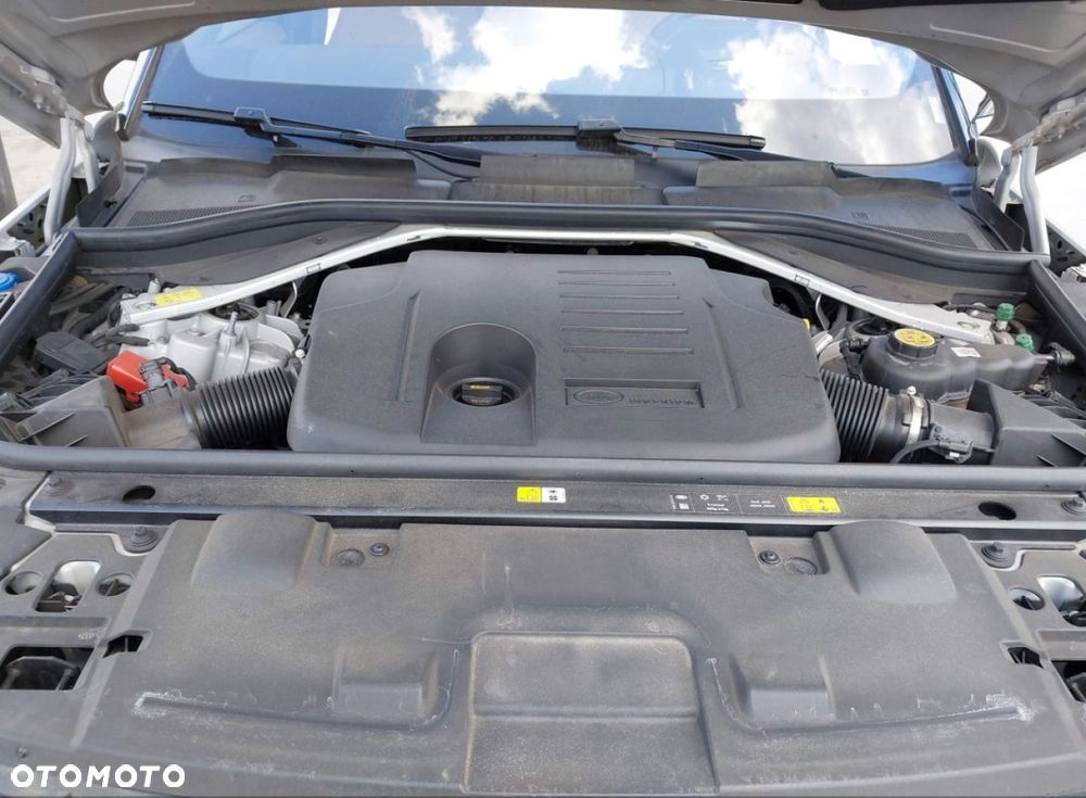 Land Rover Range Rover Sport - 12
