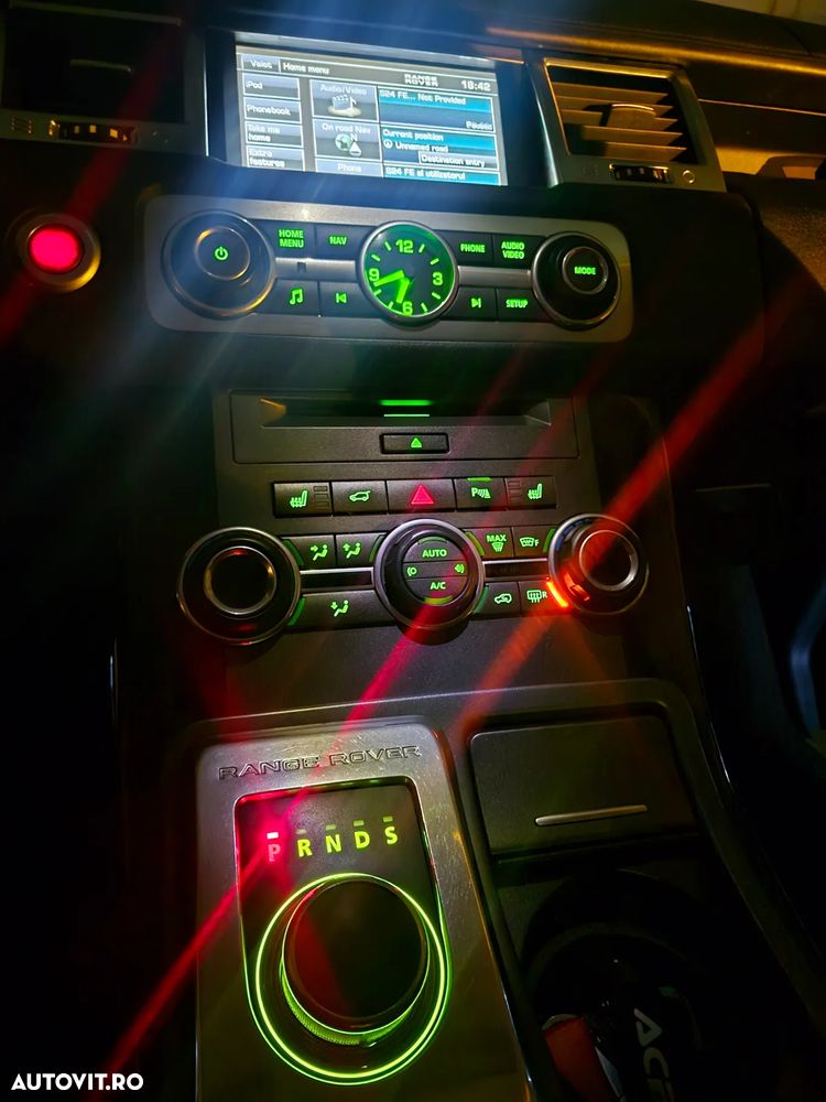 Land Rover Range Rover Sport 3.0 TDV6 HSE - 20