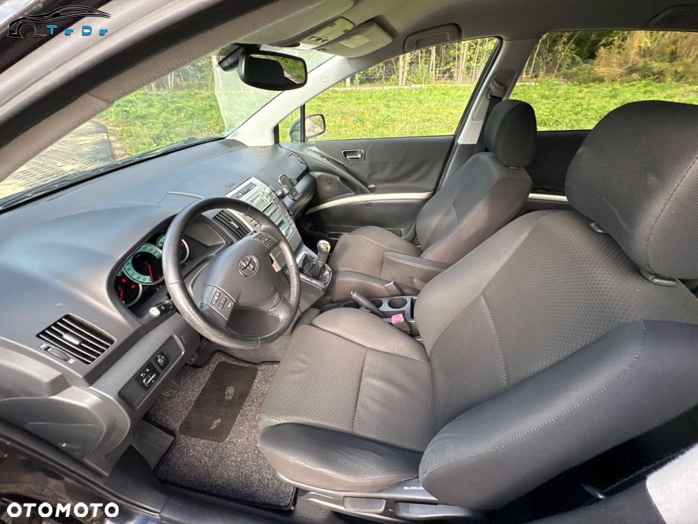 Toyota Corolla Verso 1.8 Prestige + 7os - 19