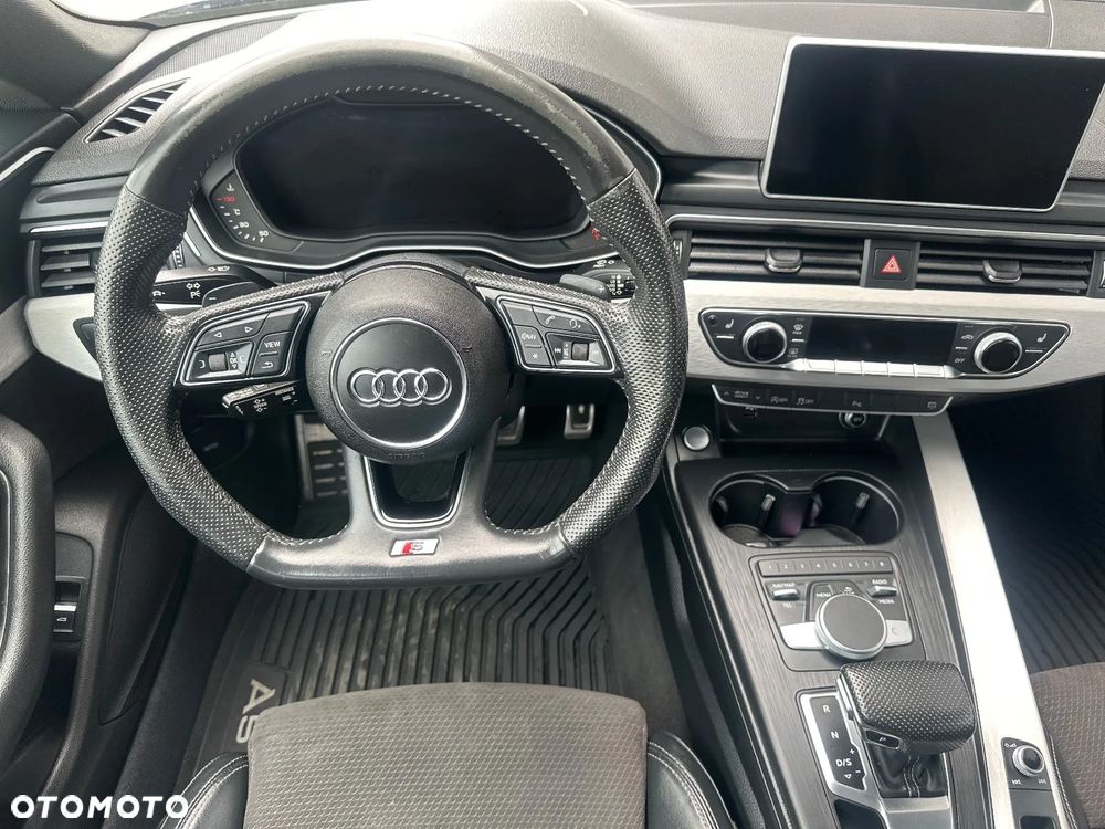 Audi A5 Sportback 2.0 TDI S tronic sport - 16