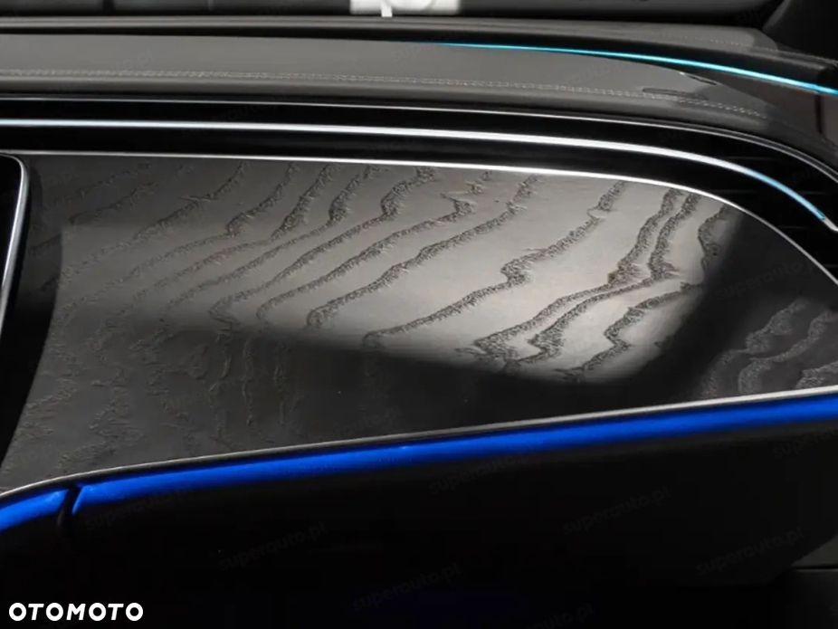 Mercedes-Benz Klasa E 220 d mHEV 4-Matic AMG 9G-Tronic - 11