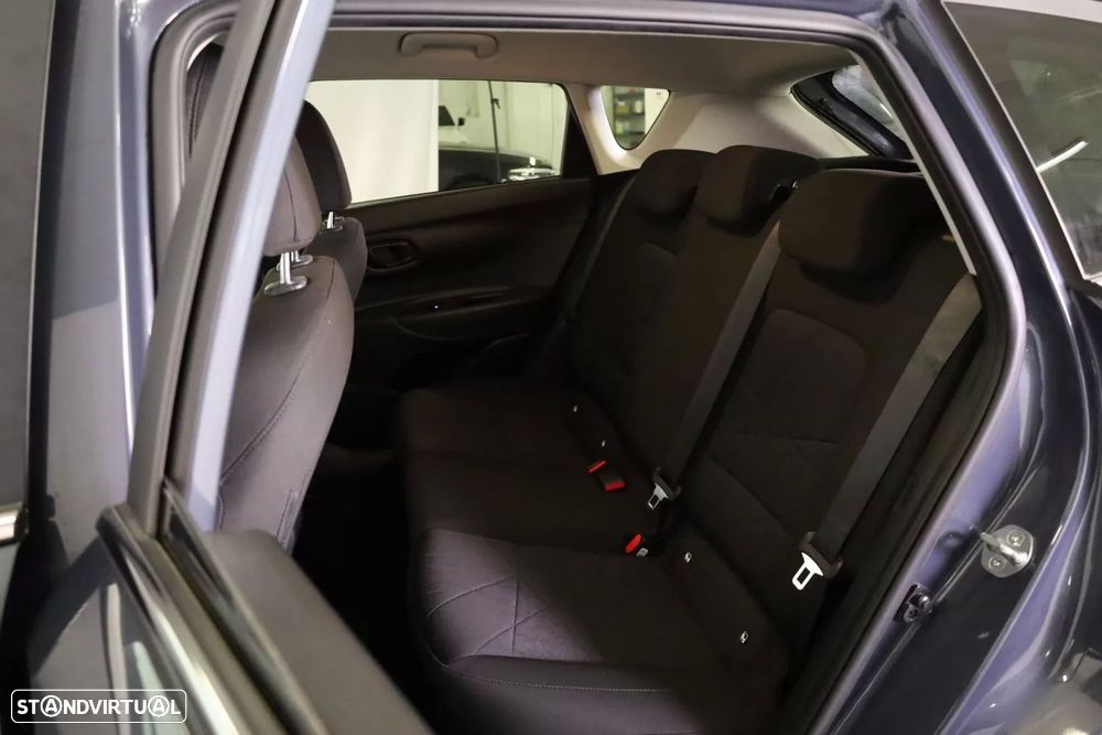 Hyundai Bayon 1.0 T-GDI Premium - 26