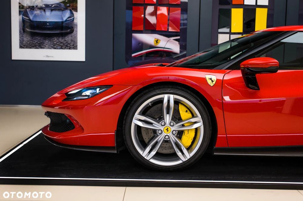 Ferrari 296 GTB - 11