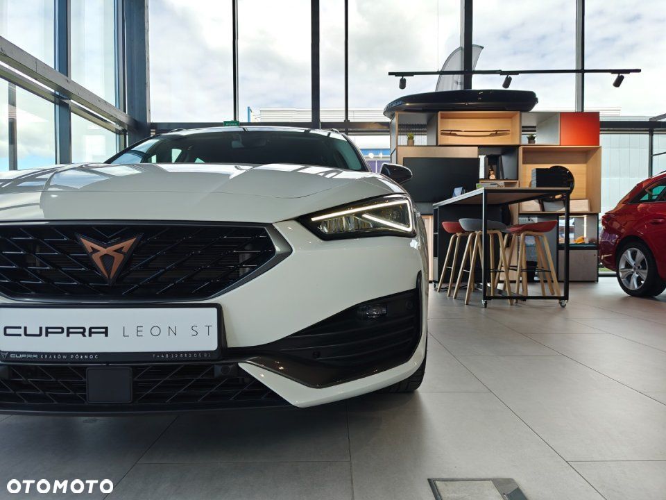 Cupra Leon Sportstourer - 3