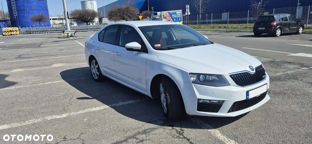 Skoda Octavia 2.0 TDI RS DSG - 7