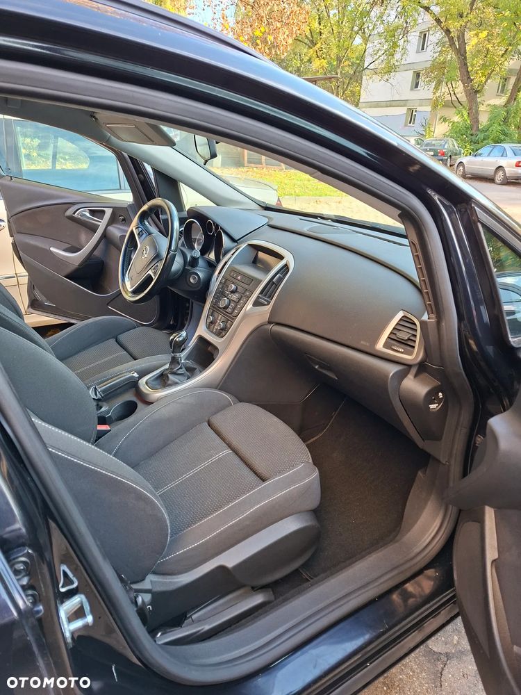 Opel Astra - 10