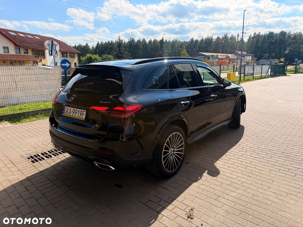 Mercedes-Benz GLC - 7