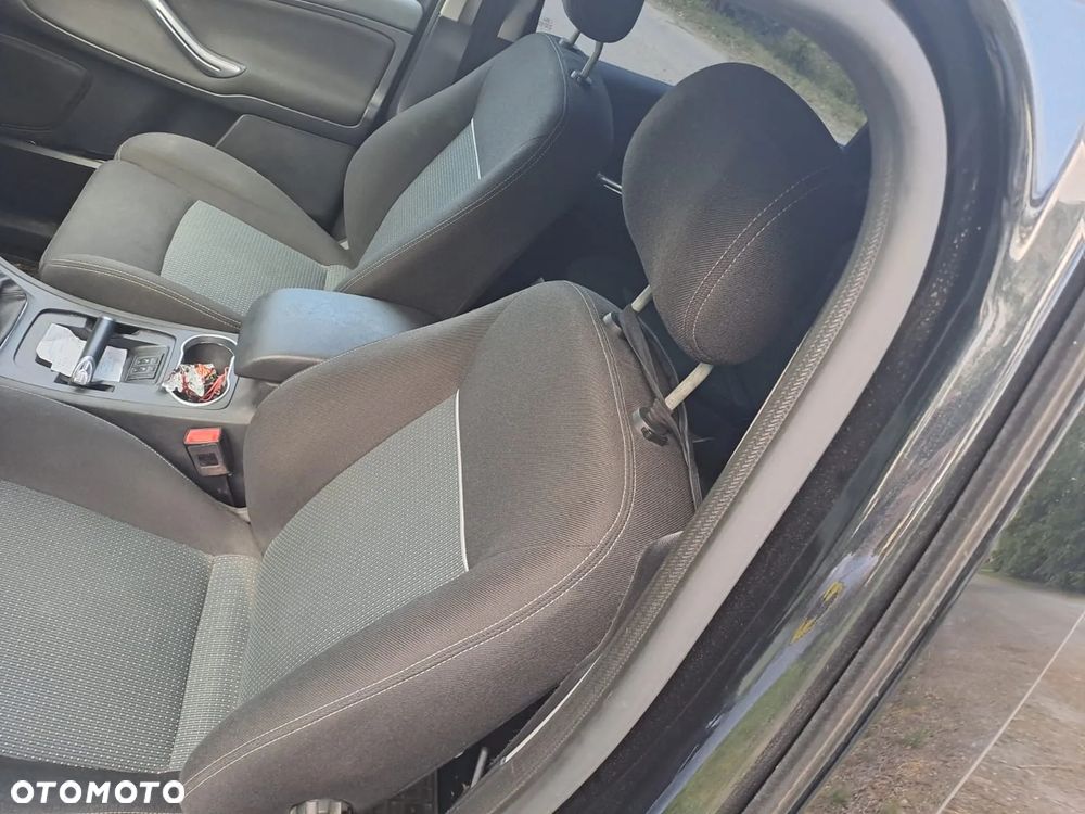 Ford S-Max 2.0 TDCi DPF Champions Edition - 8