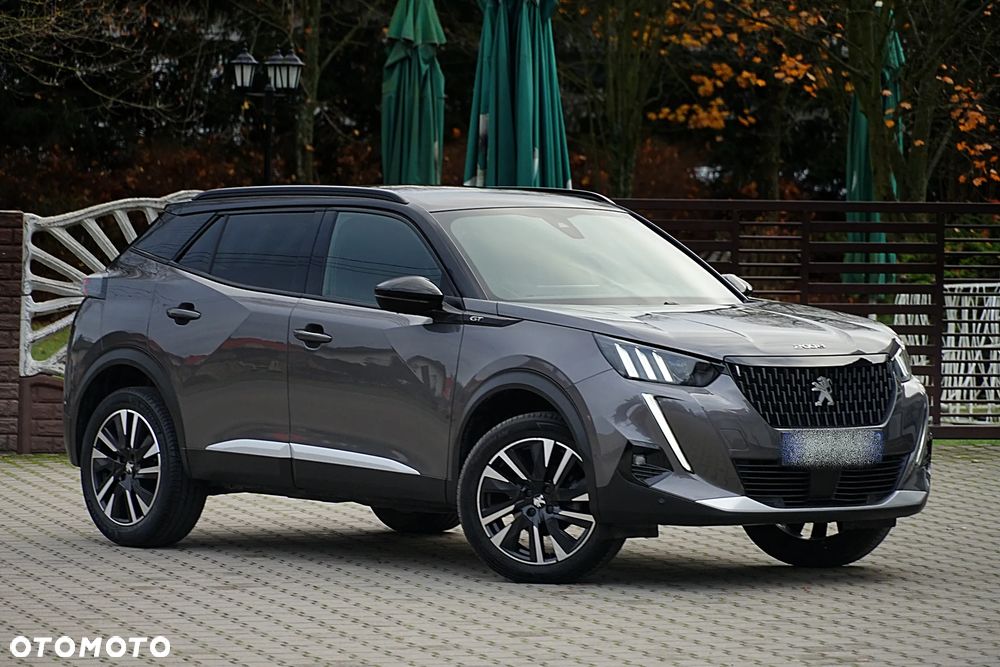 Peugeot 2008 PureTech 130 EAT8 GT - 10