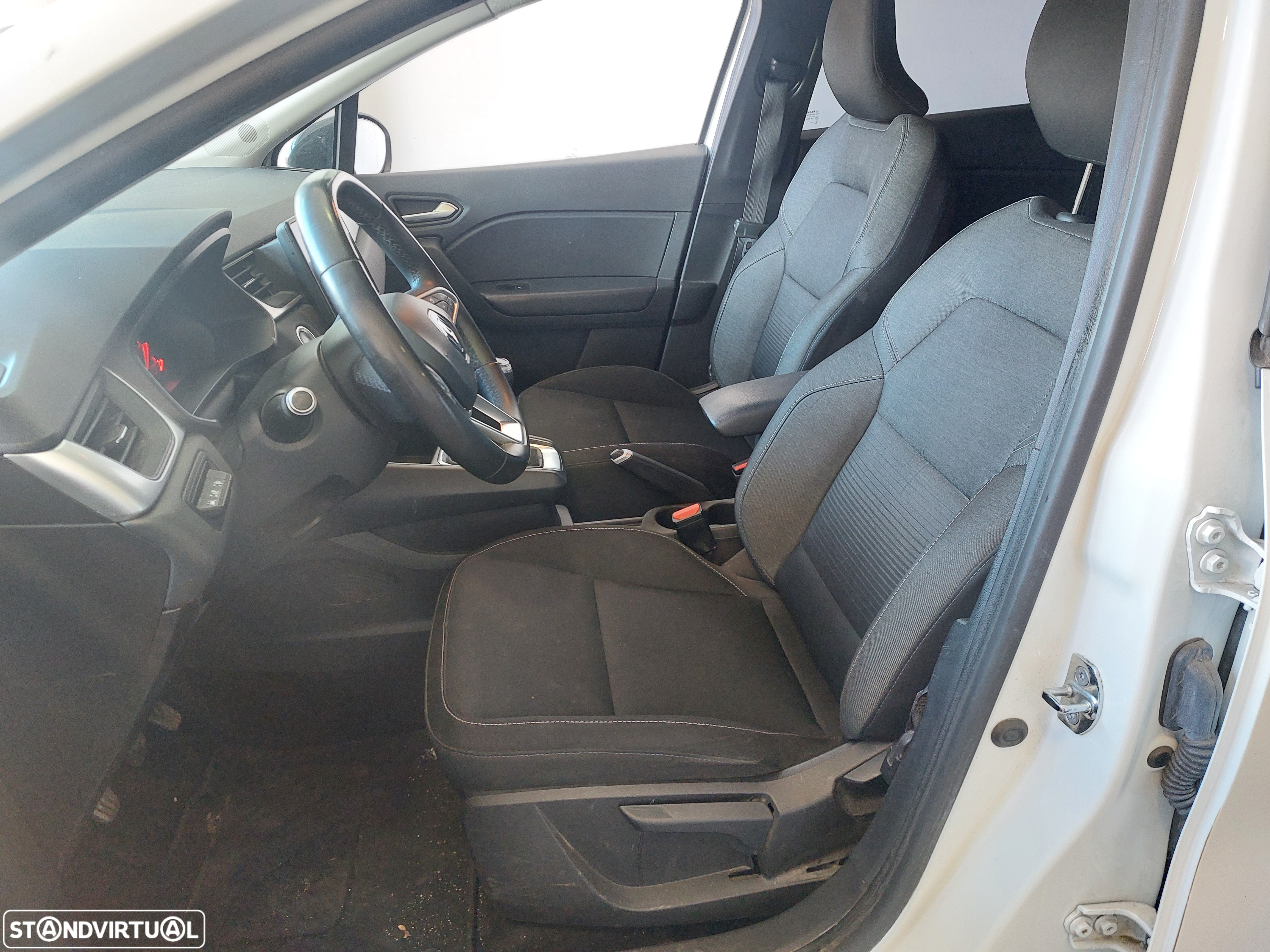 Renault Captur TCe 90 INTENS - 5