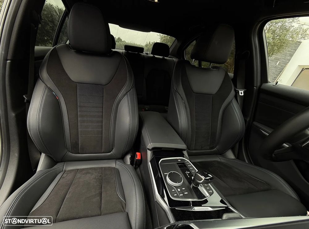 BMW 330 e Pack M Auto - 29