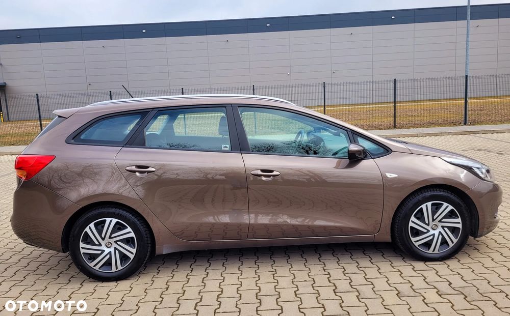 Kia Ceed 1.4 CVVT - 5