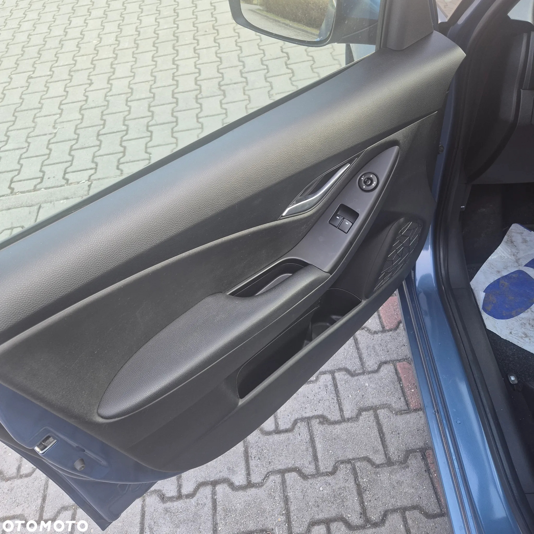 Hyundai ix20 - 12