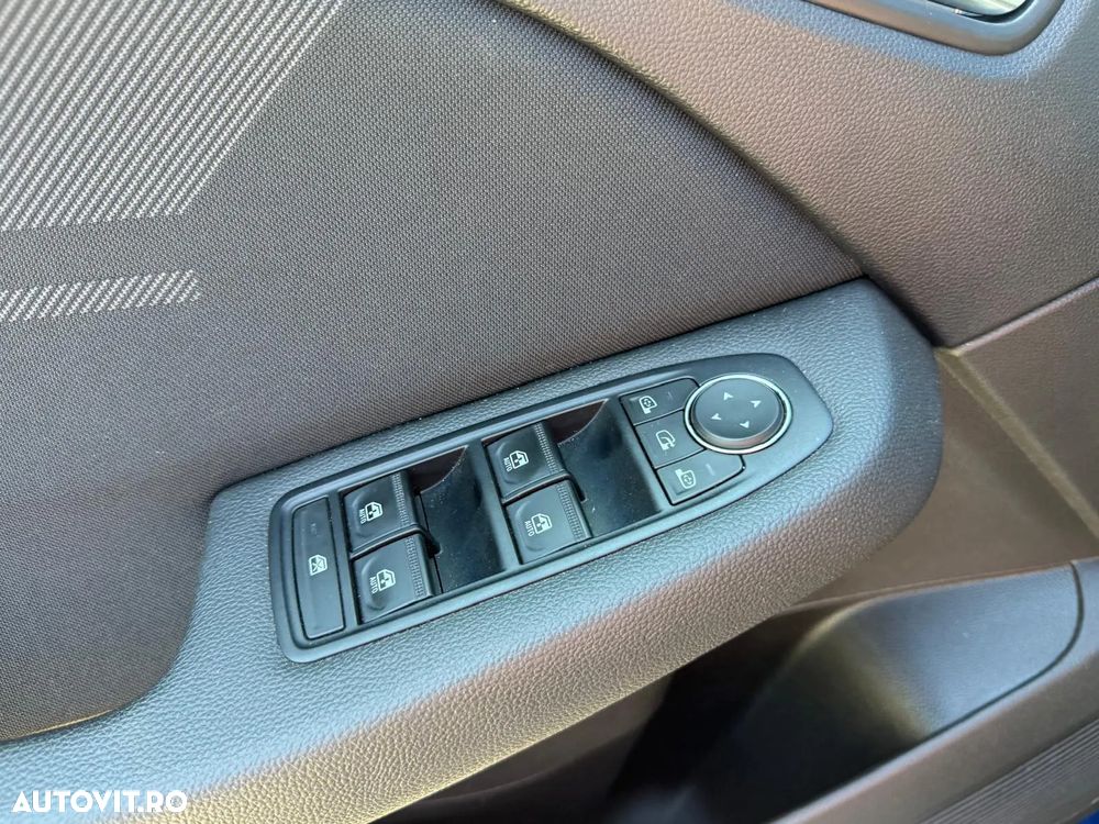 Renault Clio - 7
