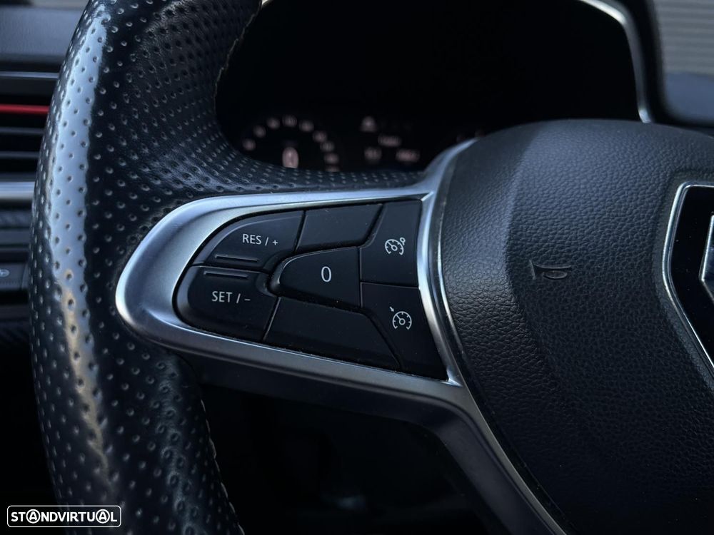 Renault Captur 1.0 TCe RS Line - 16