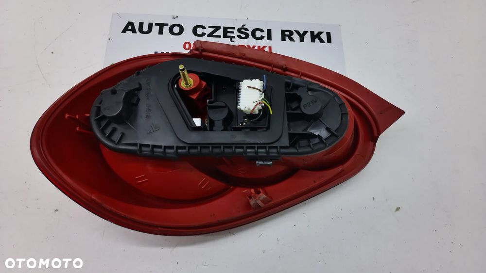 Toyota Yago Lampa tył - 4