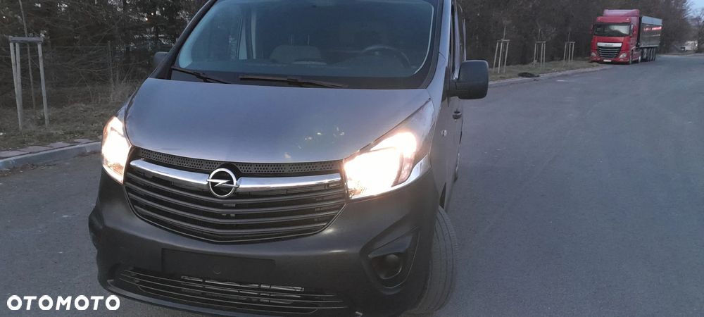 Opel vivaro - 16