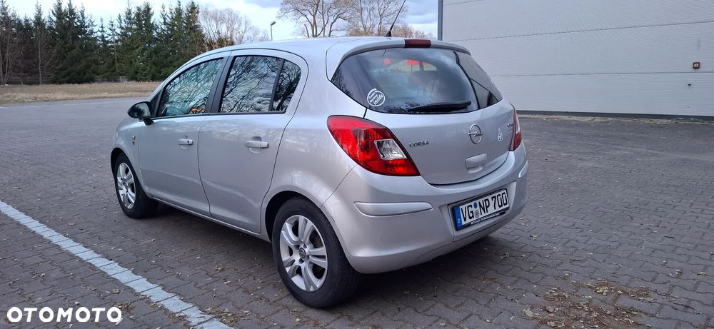Opel Corsa 1.3 CDTI DPF EcoFLEX Innovation - 3