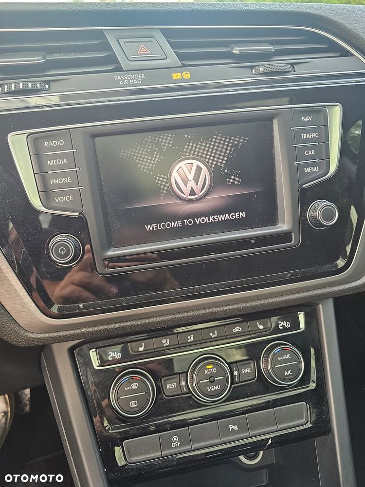 Volkswagen Touran 2.0 TDI SCR DSG Highline - 15