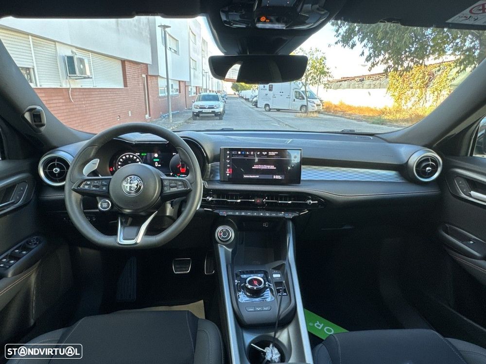 Alfa Romeo Tonale 1.3 Plug-In Hybrid Intensa e-AWD - 8