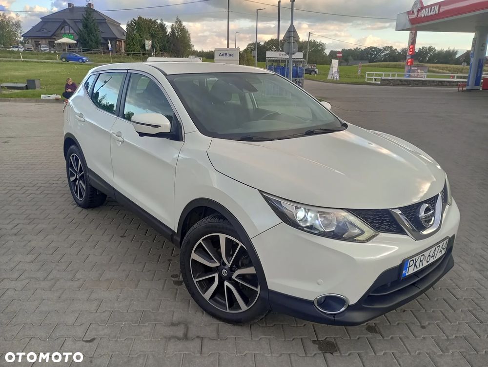Nissan Qashqai - 2