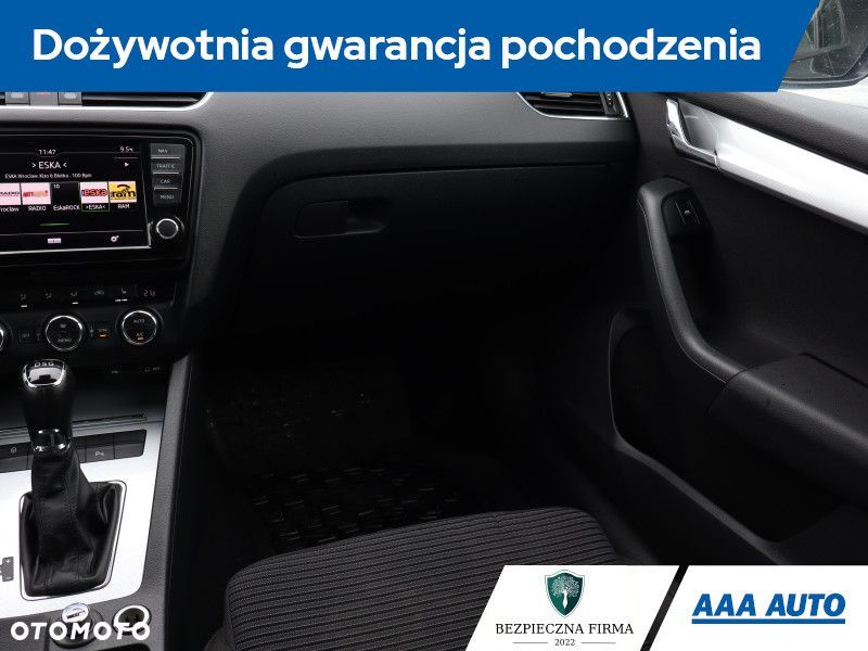 Skoda Octavia - 10