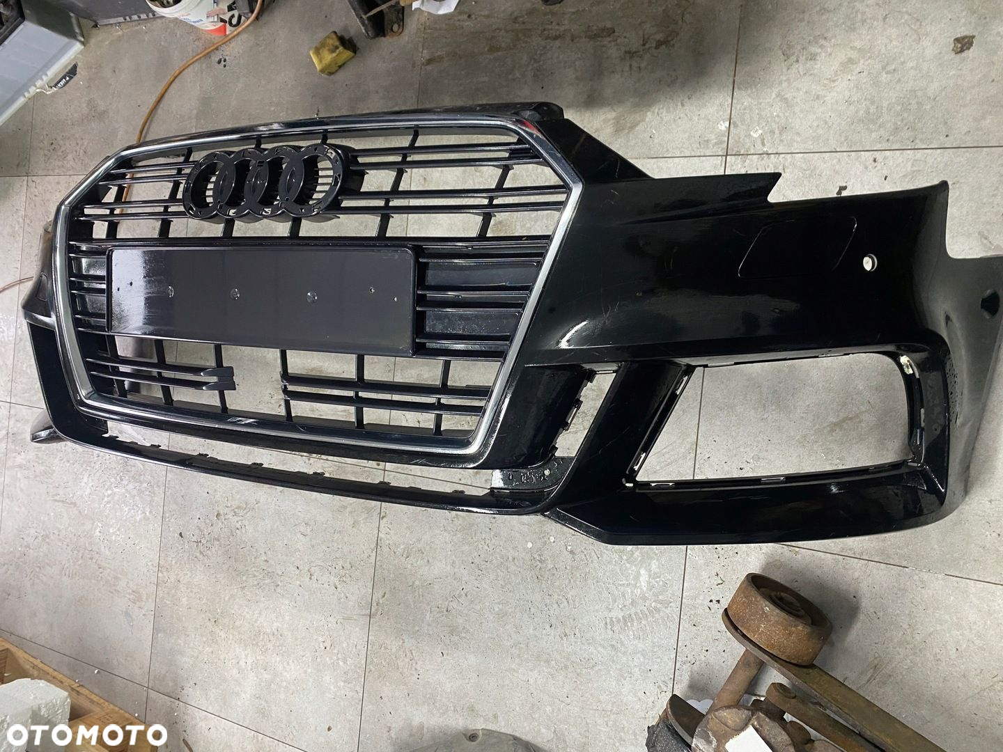 ZDERZAK SPRYS AUDI A3 8V5 SEDAN S-LINE LIFT LY9B - 2