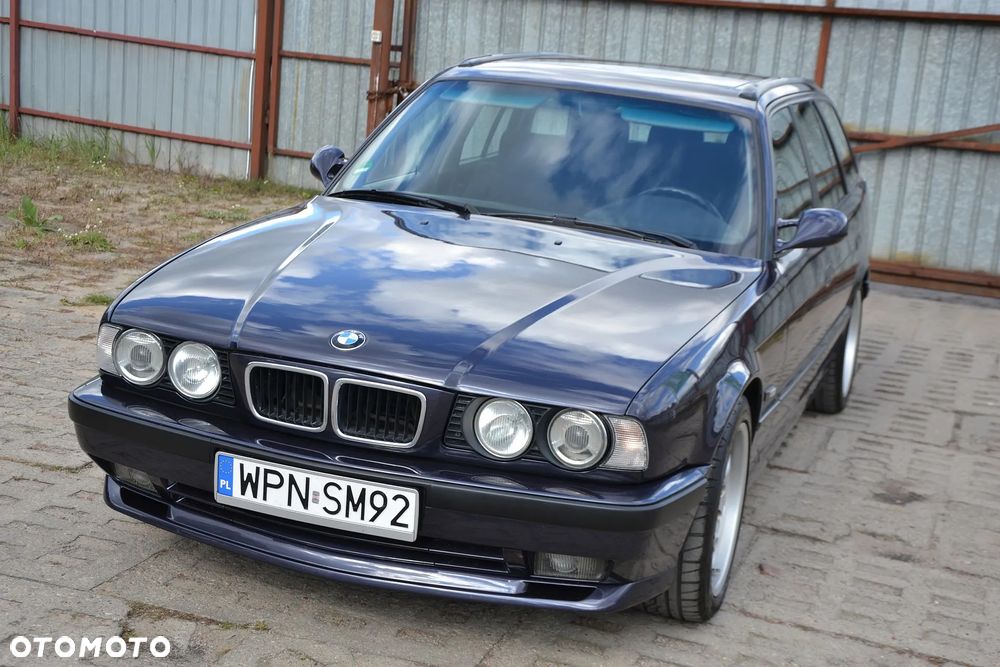 BMW Seria 5 540i - 21