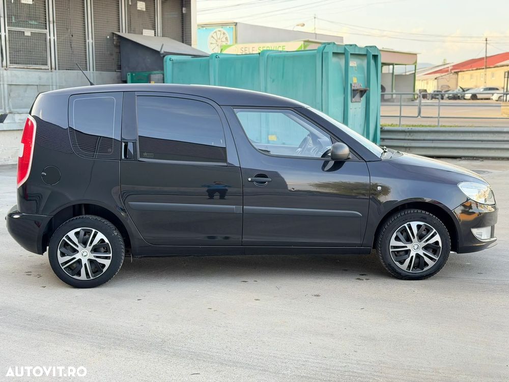 Skoda Roomster 1.2 HTP Ambition - 12