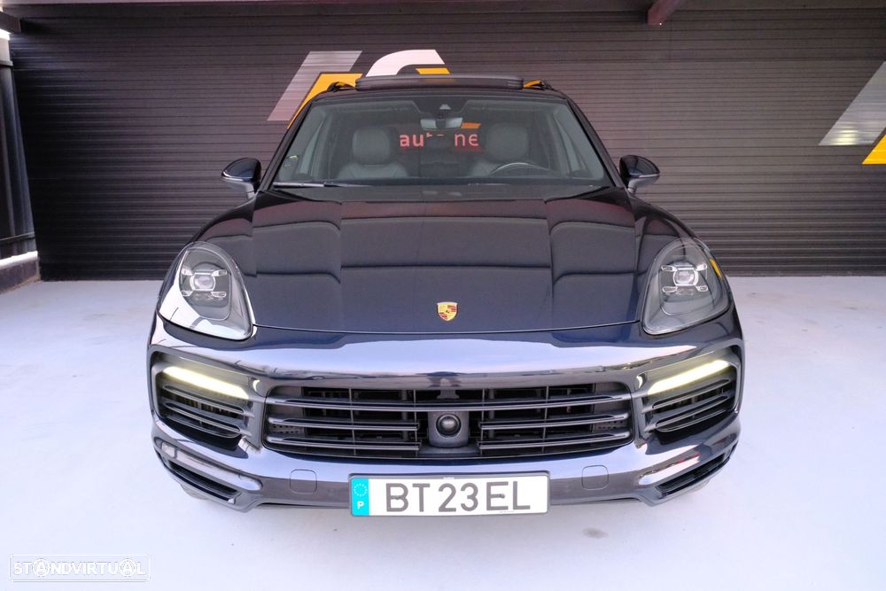 Porsche Cayenne E-Hybrid - 6