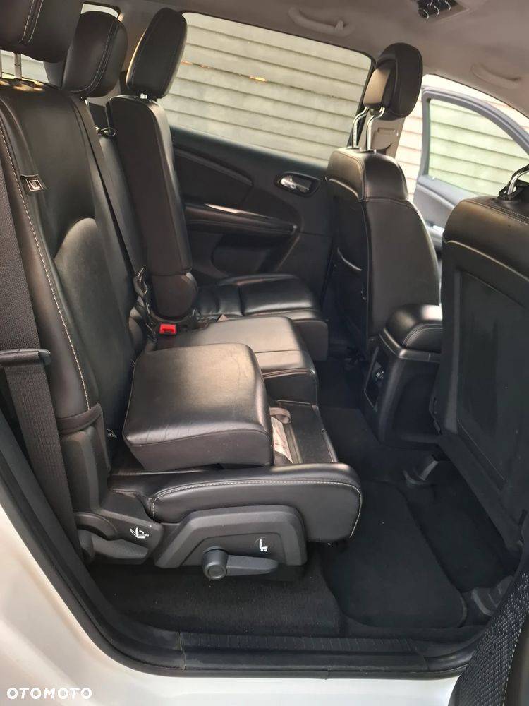 Fiat Freemont 2.0 Multijet 16V DPF Automatik Allrad Black Code - 13