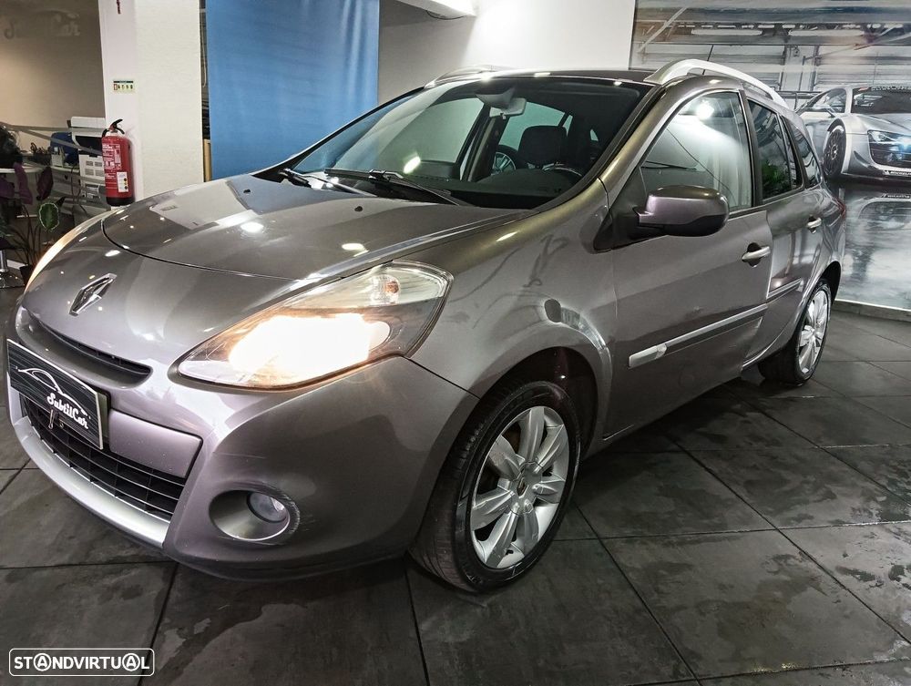 Renault Clio Break 1.5 dCi Dynamique S - 4