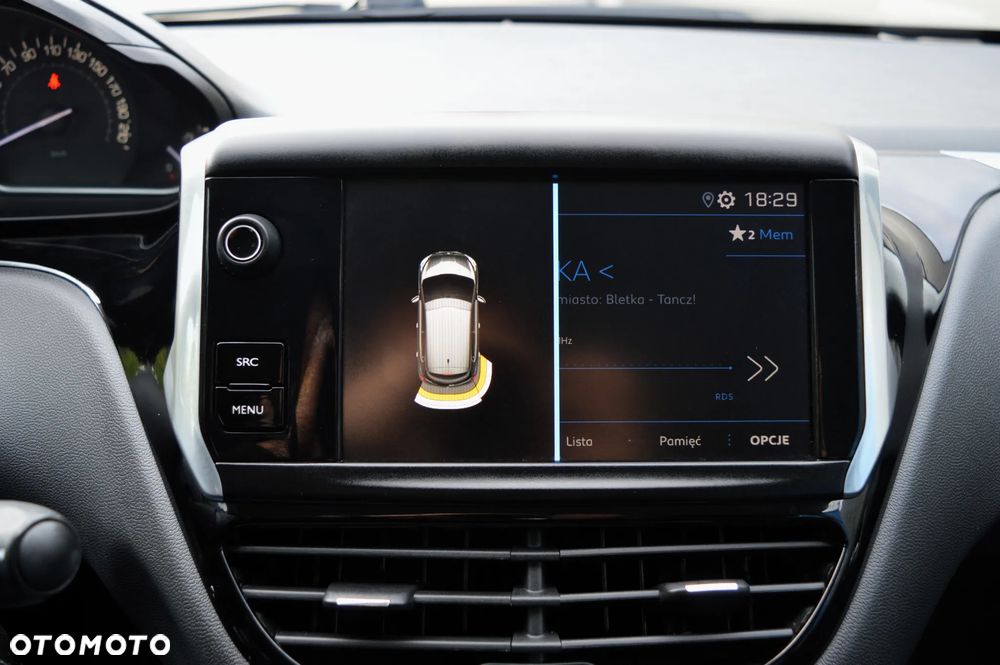 Peugeot 208 1.2 PureTech Allure - 19