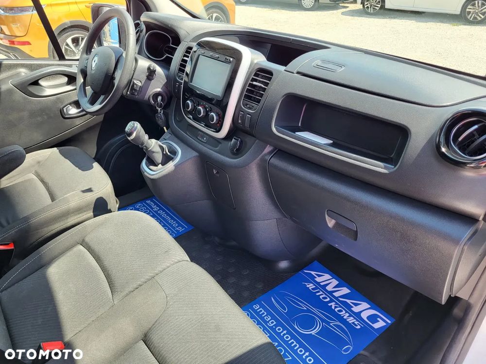 Renault TRAFIC - 13