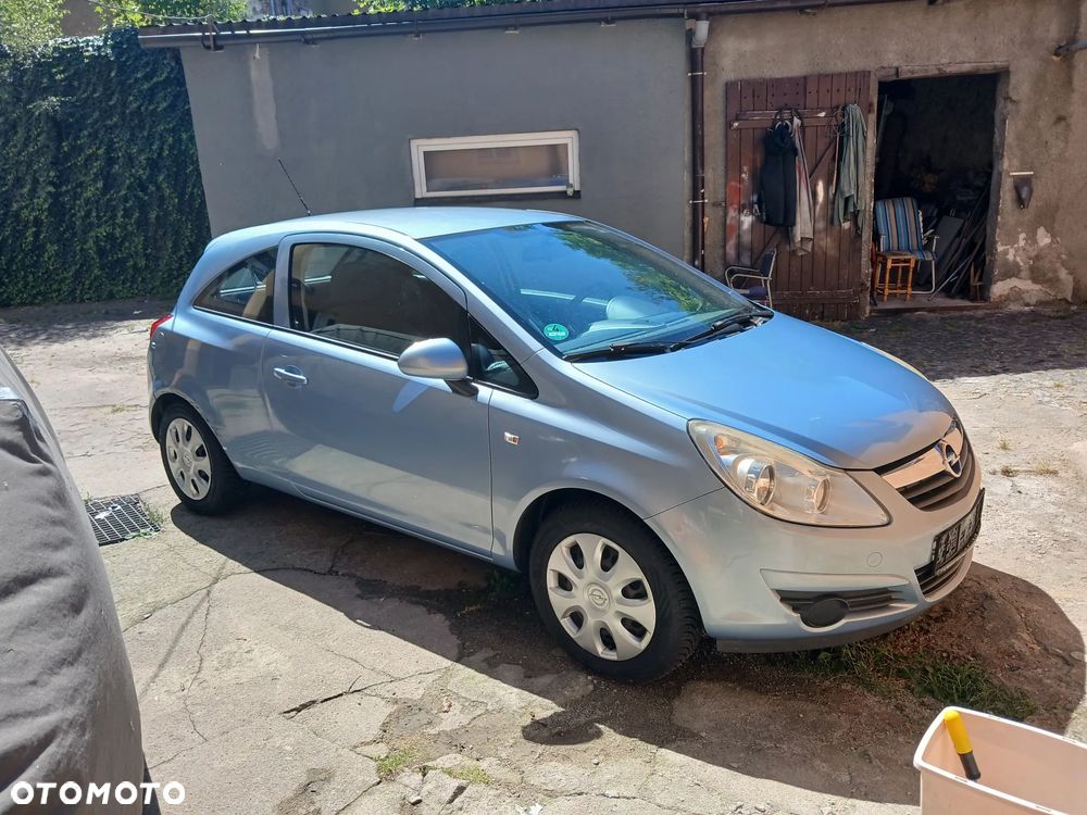 Opel Corsa - 1