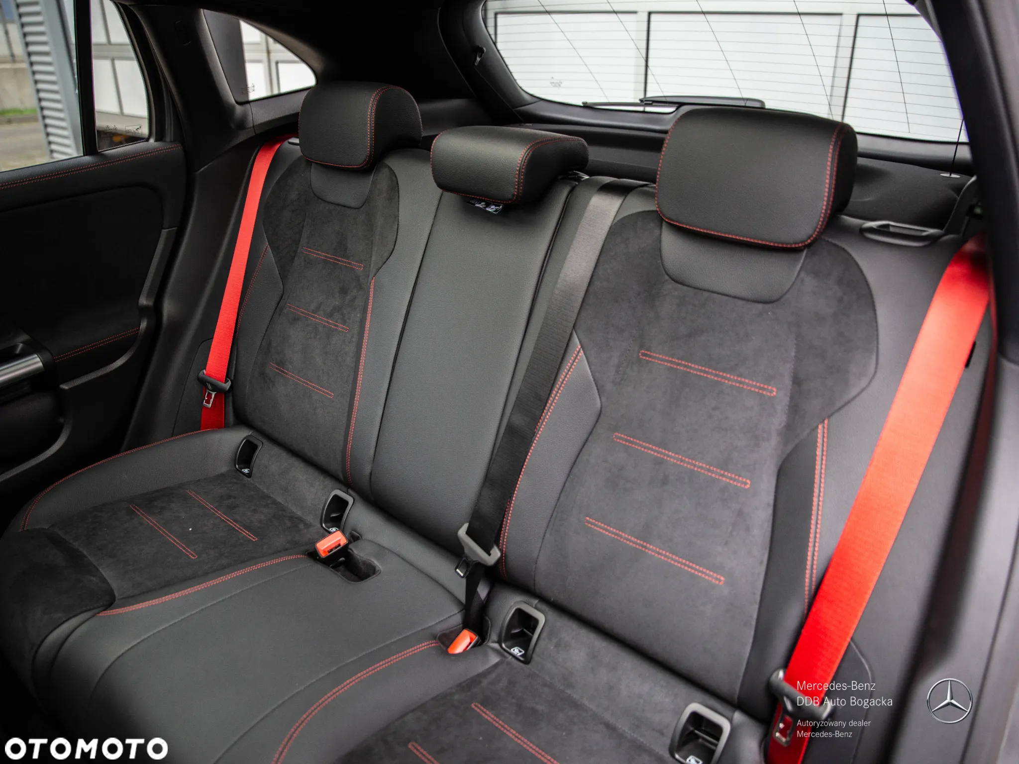 Mercedes-Benz GLA AMG 35 4-Matic - 13