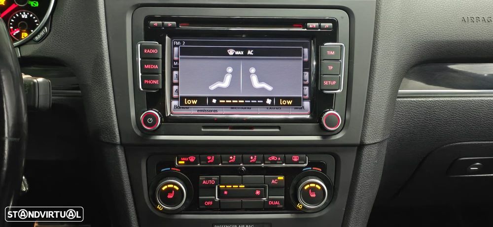 VW Golf 2.0 TDI DPF DSG GTD - 46