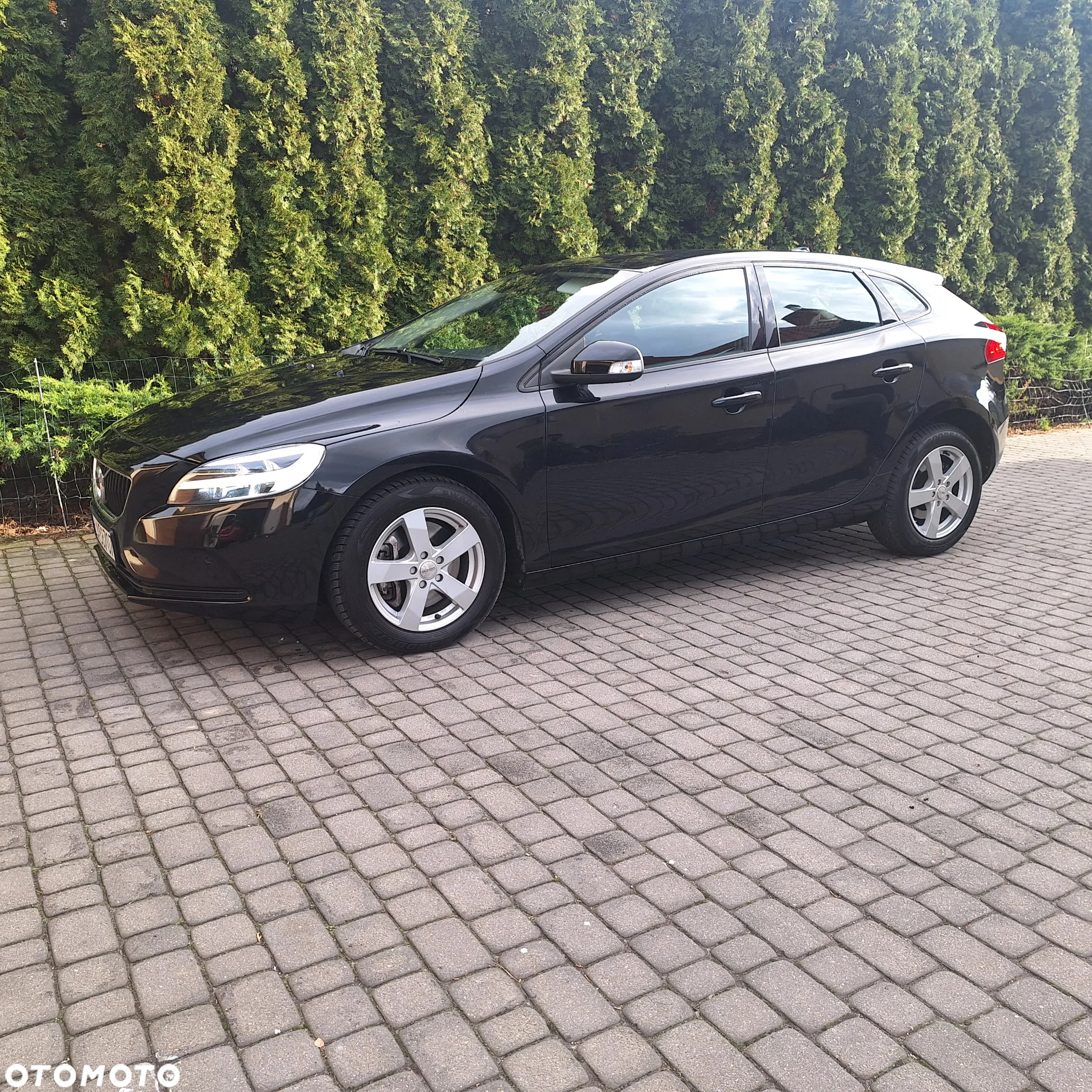 Volvo V40 D2 Drive-E Momentum - 3