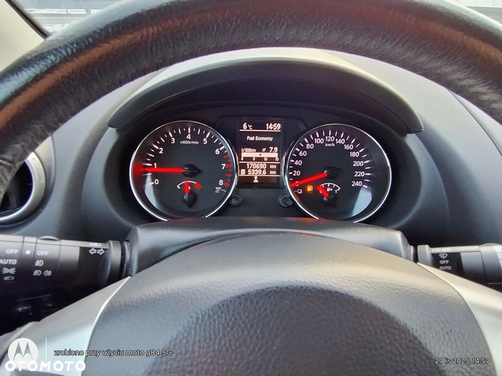 Nissan Qashqai 2.0 360 - 31